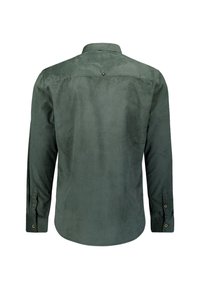 Langarmshirt van donkergroen suede stof. Voorzien van een kraag met knopen, manchetten en een enkele knoopdetail op de rug.