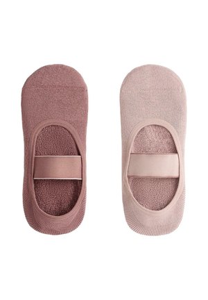 Pereche de șosete invizibile cu benzi elastice, una roz prăfuit și una roz deschis, proiectate pentru o potrivire sigură și confort.