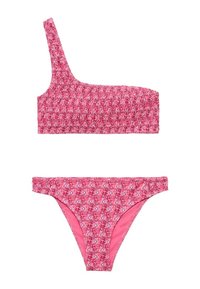 Bikini gornji dio s jednim ramenom u ružičastoj boji s teksturiranim materijalom i cvjetnim uzorkom; odgovarajući ružičasti donji dio s naboranim elastičnim pojasom.