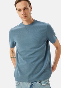 Koton SHORT SLEEVE - T-paita - blue