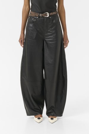 RIO BARREL PANTS - Pantalon en cuir - black