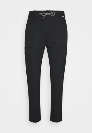 COMFORT PANT - Pantalon cargo - black