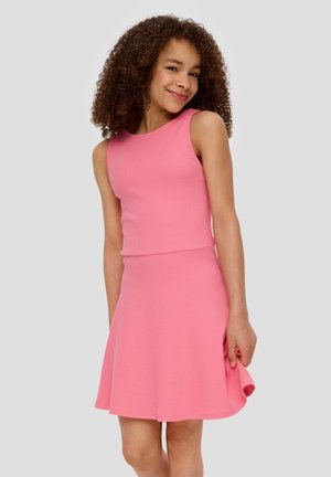 SKATER MIT RÜCKENAUSSCHNITT - Strickkleid - rosa