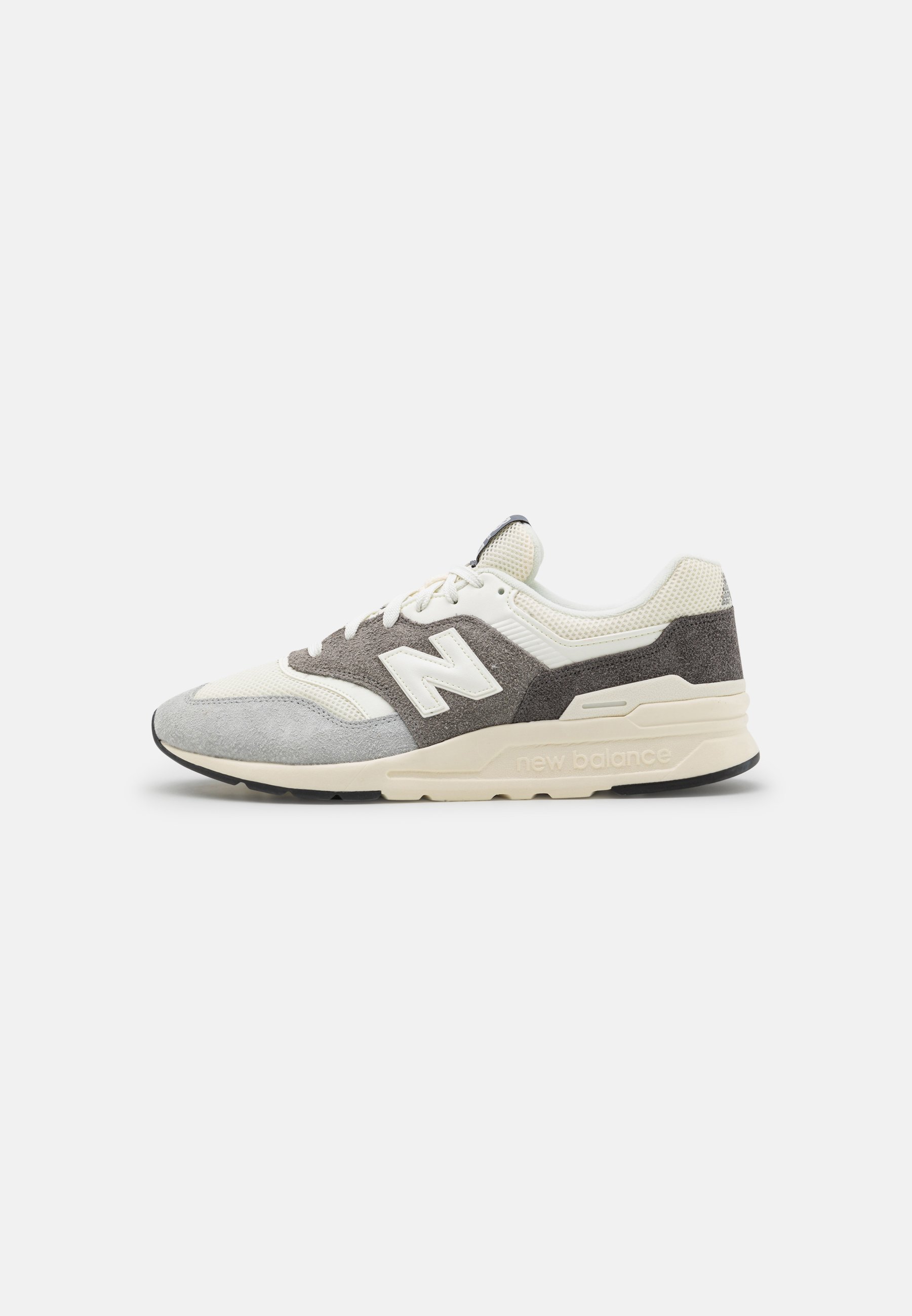 cm997