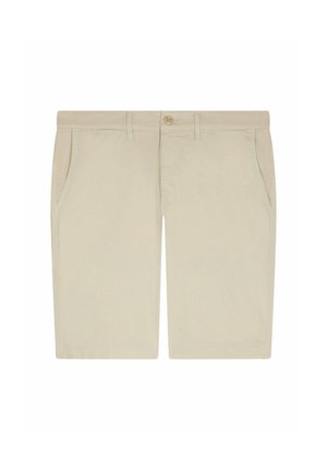 Short beige longueur genou avec poches avant, passants pour ceinture et fermeture par bouton à la taille.