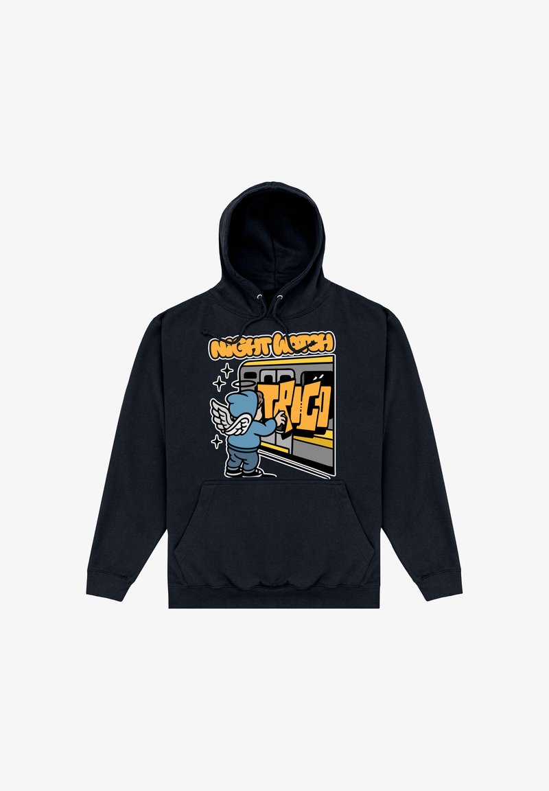 Sweat à capuche noir avec un graphisme d’une figure ailée en train de taguer "TRIG!" sur un train, avec le texte "NIGHT WATCH" au-dessus en jaune et blanc.
