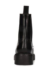 Stivaletti in pelle nera con finitura lucida, punta tonda, pannelli laterali elasticizzati e suola spessa e texturizzata.