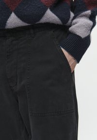 DOUBLE A BY W.W. WWHEINO STRAIGHT LEG - Housut - black