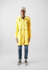 ONLY ONLVIVIAN LONG RAINCOAT OTW - Parka - yolk yellow