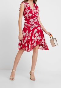 AllSaints Vestido informal - pink