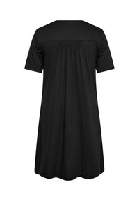 Robe noire à manches courtes avec détail de tissu froncé sous le yoke au dos, ourlet à hauteur des genoux et coupe décontractée.