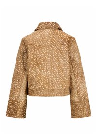 Smeđa skraćena jakna s bijelim točkicama koje nalikuju životinjskom krznu, s dugim rukavima i ovratnikom, prikazana s leđa.