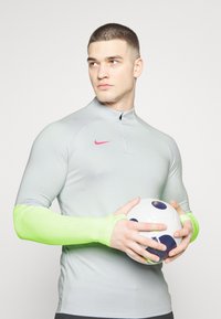 Nike Performance STRIKE DRILL  - Maglietta a manica lunga - pure platinum/volt/hyper pink