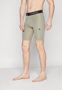 adidas Performance TECHFIT COMPRESSION SHORT - Tights - silver pebble