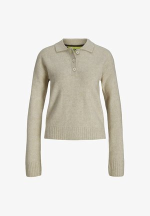 Pull beige en laine avec un col à revers, trois boutons, poignets et ourlet côtelés. Texture douce et design légèrement court.