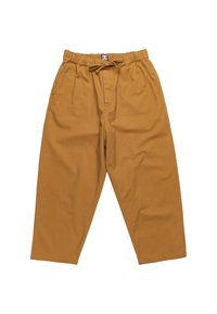 Khaki bomuldsbukser med en afslappet pasform, elastisk talje, snor og sidelommer. Glat tekstur uden synlige mønstre.