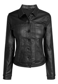 Chaqueta de cuero negra con cierre de botones en la parte delantera, cuello clásico y detalles de costura en el cuerpo y las mangas.