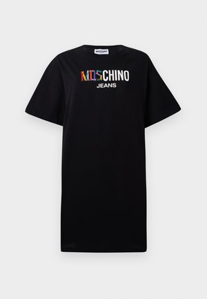 Juodas medvilninis marškinėlių suknelė trumpomis rankovėmis. Pavaizduota "MOSCHINO JEANS" išryškinta balta spalva su spalvingais akcentais. Klasikinis apvalus iškirpimas.