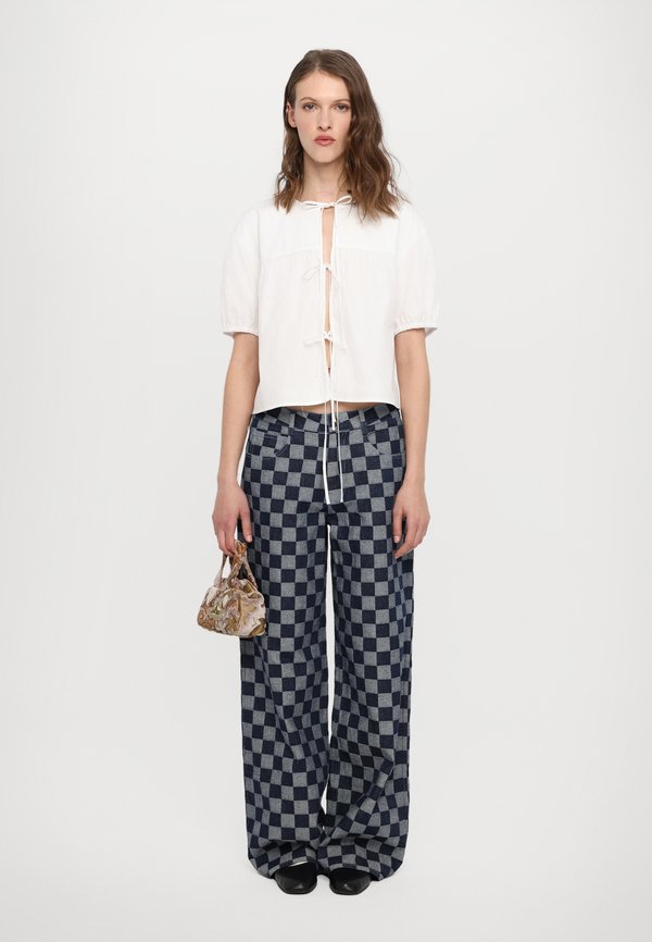 CLAIRE PUFF SHIRT - Blouse4