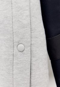 Pier One ADAPTIVE PINTUCK JOGGER - Παντελόνι φόρμας - light grey