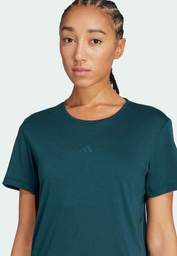 YOGA ESSENTIALS  - Sports T-shirt - aurora ivy4