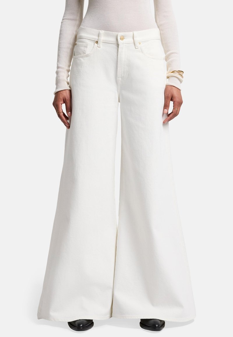 7 for all mankind WIDE  WILLOW  - Flared Jeans - white