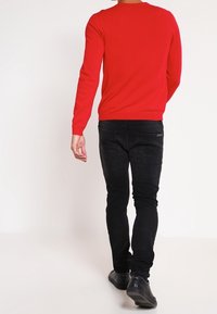 BOSS ATHLEISURE Jumper - light red