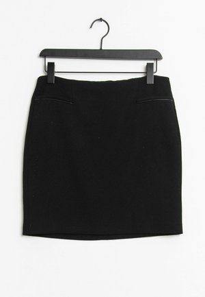 Pencil skirt - black