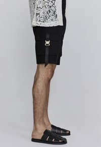 SIKSILK FLIGHT czarny
