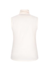 Top fără mâneci, cu guler înalt, dintr-un material moale, bej cremos. Textură netedă, cu un design ajustat și fără închideri sau modele vizibile.