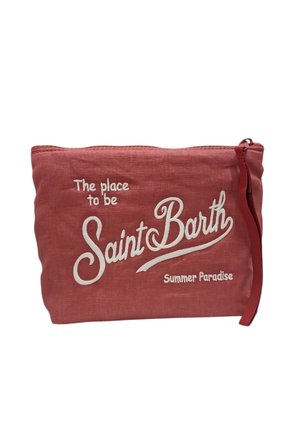 Bustina in tessuto rossa con cerniera, testo bianco con la scritta "The place to be Saint Barth Summer Paradise" e tiretto rosso della cerniera.