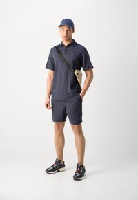 Lindbergh SET - Chemise - navy