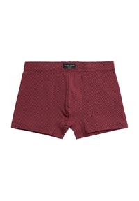 Bóxer rojo hecho de una tela suave que presenta un pequeño patrón de diamantes blancos, con una cinturilla elástica y un diseño con bolsa en la parte frontal.
