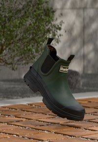 Επιλέχθηκε, olive/black