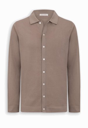 Camicia taupe a maniche lunghe con colletto, sette bottoni bianchi sulla parte anteriore e orlo dritto.