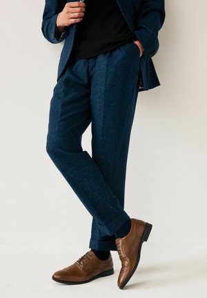 OXFORD BROGUE - Lace-ups - tan brown