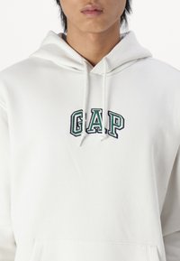 GAP TONAL ARCH - Hoodie - carls stone