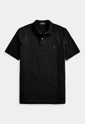 Polo Ralph Lauren noir à manches courtes avec col et logo rouge brodé sur la poitrine gauche.