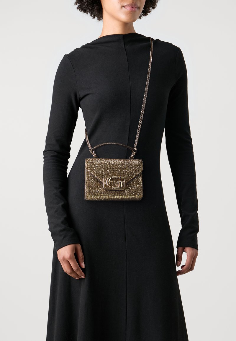 Guess ZALINA MINI TOP HANDLE FLAP - Borsa a mano - gold