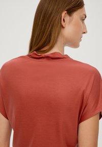 s.Oliver BLACK LABEL T-shirt basic