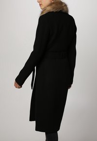 mint&berry Klassisk frakke - black