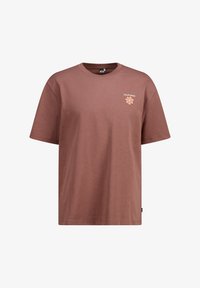 Ei valittu, chestnut