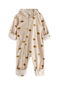 Monopor de bebé de forro polar en color beige con capucha, con un estampado de abejas en amarillo y negro. Incluye una cremallera frontal y puños enrollados.