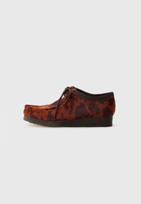 WALLABEE - Pantofi cu șiret - brown