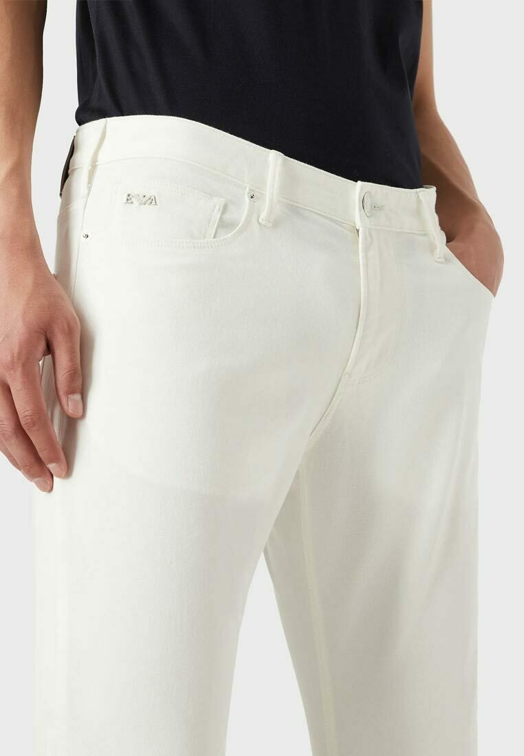 EMPORIO ARMANI - EMPORIO ARMANI デニムパンツ スリム 28 