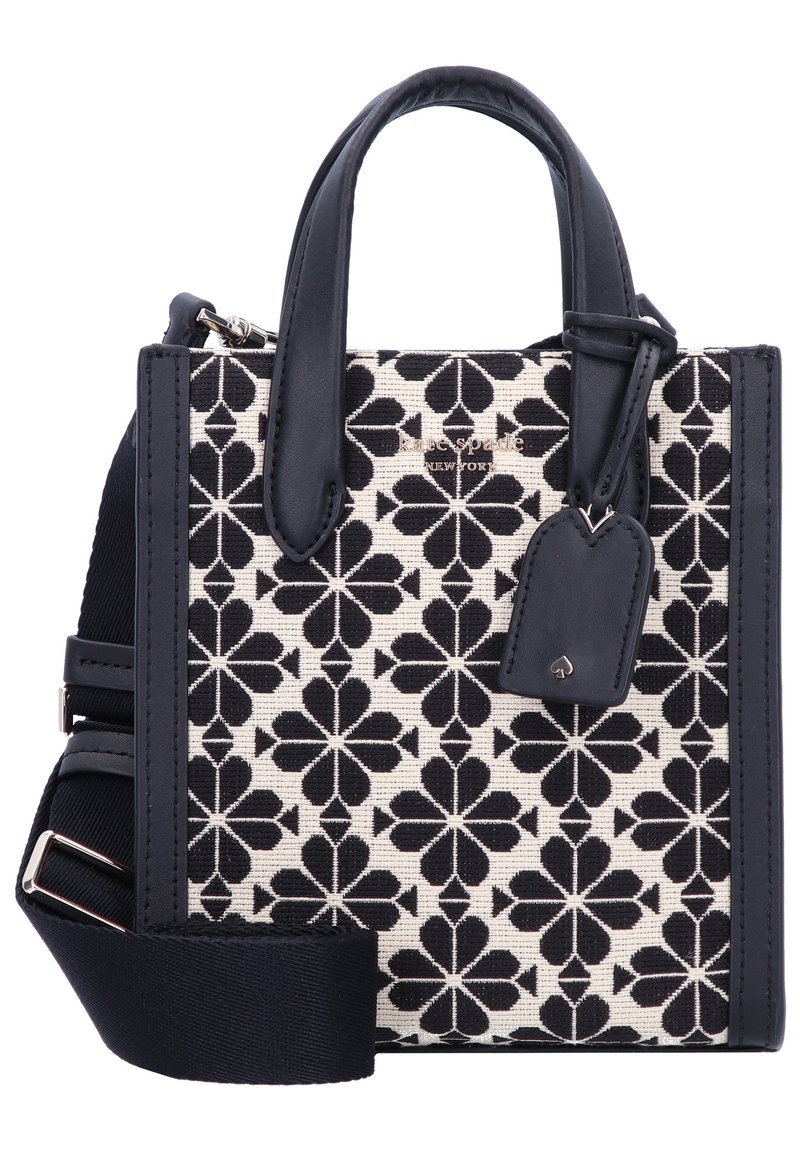 Borsa strutturata con un motivo floreale nero e crema, realizzata in tessuto intrecciato con accenti in pelle. Presenta manici doppi e una tracolla rimovibile.