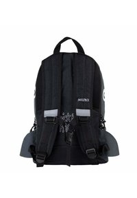 Pick & Pack SHARK SHAPE M - Backpack - CAMO