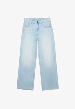 Svijetloplave traperice širokih nogavica s visokim strukom, dvostrukim gumbima i džepovima sprijeda na bijeloj pozadini.