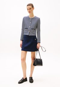 Tommy Hilfiger LEGACY MINI  - Skuldertasker - black
