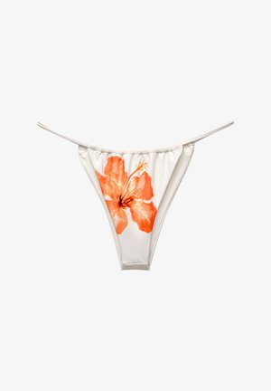 Witte bikini onderkant met een hoog uitgesneden ontwerp, versierd met een levendige oranje hibiscusbloemprint; zachte stof met geraffineerde zijkanten.